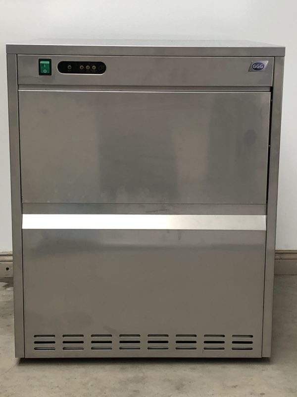 Eiswürfelbereiter groß, 52 kg Eiswürfel/24 Stunden